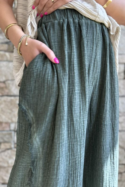 Rustic Nature Bubble Cotton Split Kick Pant Washed Moss